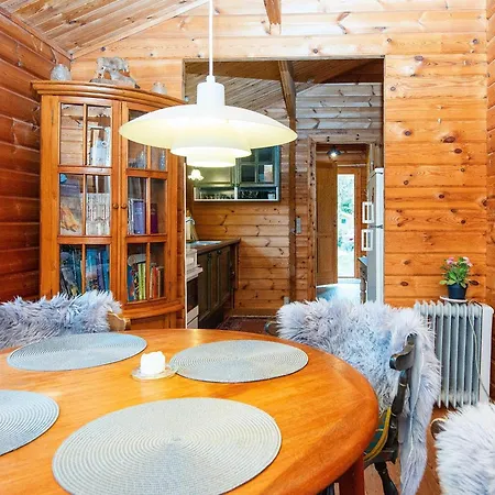 Vakantiehuis Beautiful Near The River *